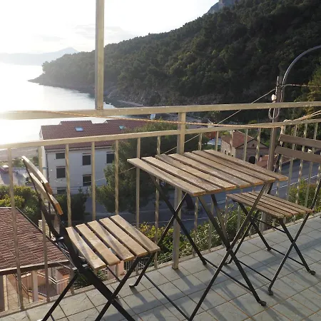 Il Terrazzo Sul Mare Apartmán *